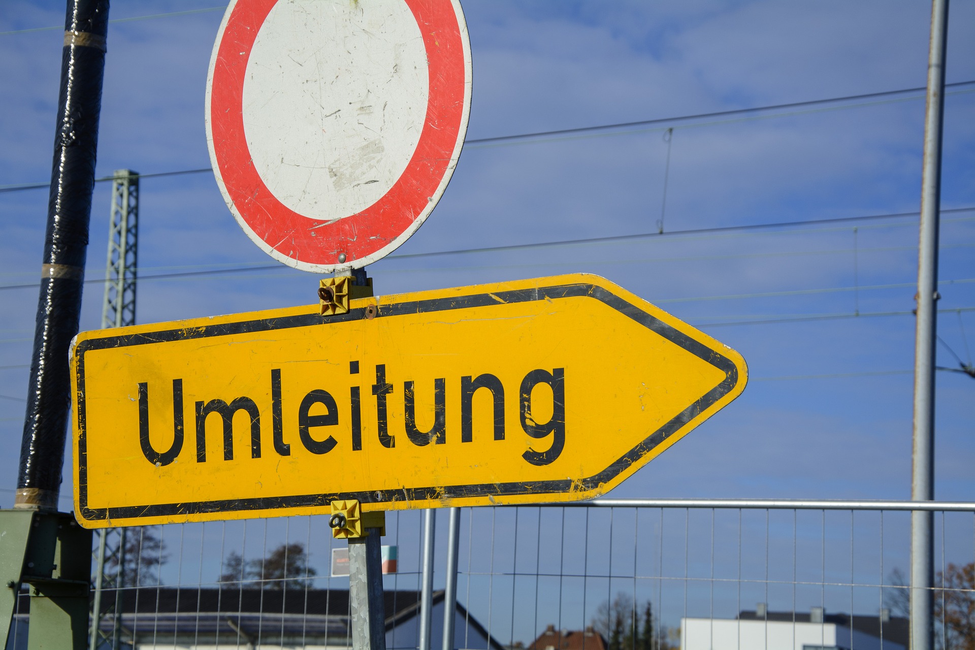 Weiterleitungen mit .htaccess erstellen: Alle Beispiele